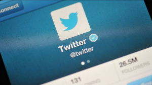 Akun Twitter Centang Biru