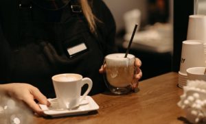 6 Cara Seduh Kopi ala Cafe, Dijamin Rasa dan Kualitasnya Terbaik