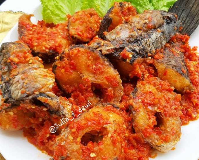 11 Resep olahan ikan gabus pedas, lezat, praktis, dan bikin nagih