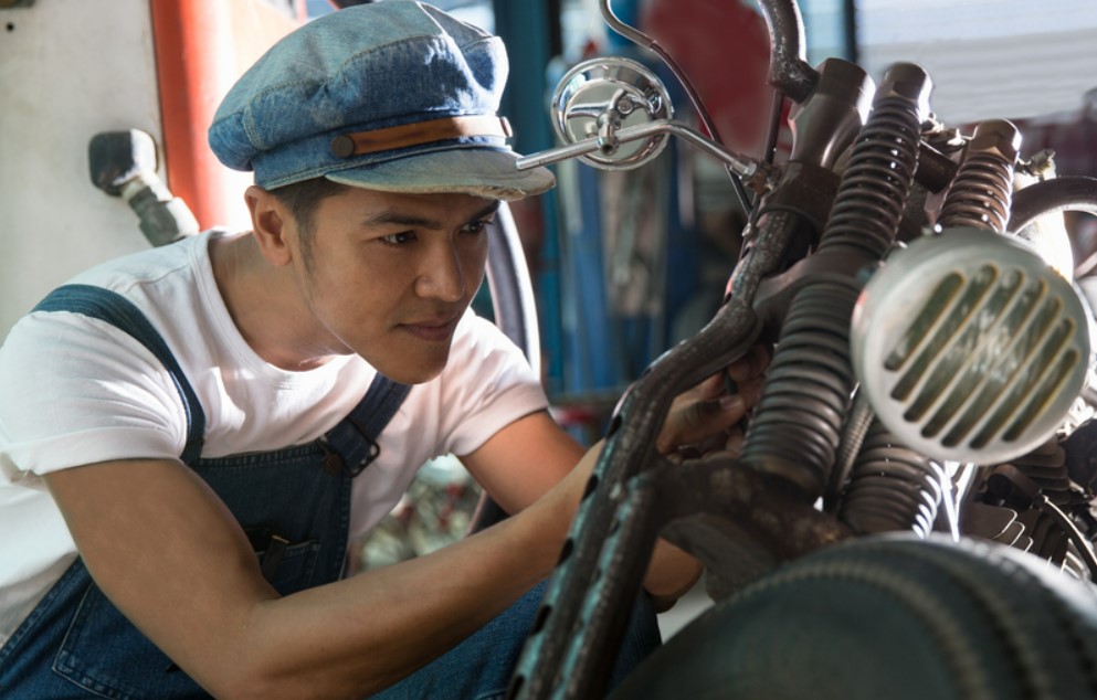 11 Cara Merawat Motor Matic Biar Awet Layaknya Motor Baru