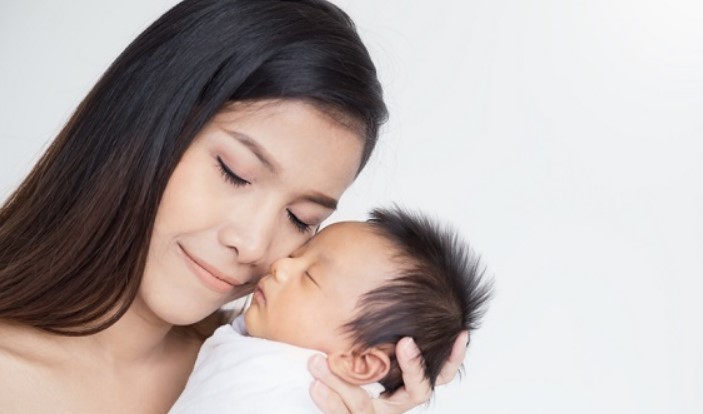 7 Tips Merawat Bayi Baru Lahir yang Wajib Diketahui Ibu