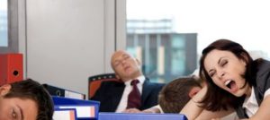 15 Cara Menghilangkan Rasa Malas dengan Cepat, Jangan Memanjakan Diri