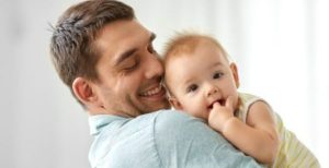 15 Cara Ayah Lakukan Bonding dengan Janin Sejak di Kandungan