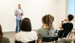 5 Tips Lancar Public Speaking untuk Para Pemula
