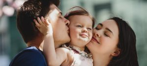 9 Cara Mendidik Anak yang Baik Dalam Keluarga, Yuk Terapkan Ma