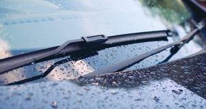 Wiper Mobil