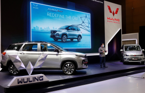 Wuling Lansir