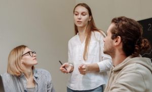 13 Cara Efektif Memotivasi Karyawan Pasca-Pandemi