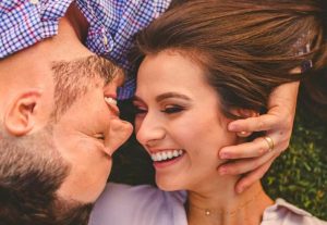 Pria Wajib Tahu, 14 Cara Mendapat Kepercayaan Wanita