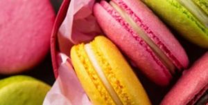 10 Cara Membuat Macaroon Bermacam Rasa, Enak Anti Gagal