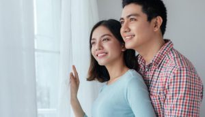 13 Cara Membahagiakan Suami dengan Sederhana, Coba Yuk Moms!