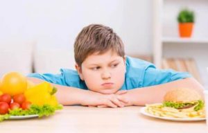 5 Cara Mencegah Obesitas pada Anak, Kurangi Minuman dan Camilan Manis
