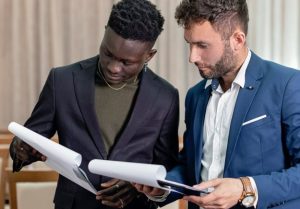 5 Cara Berkomunikasi dengan Bahasa Asing yang Tidak Kamu Mengerti