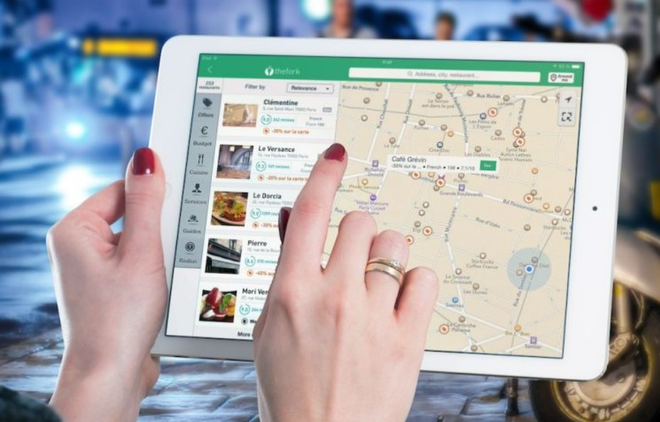 5 Cara Mengubah Suara Navigasi Google Maps di Android dan iPhone